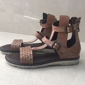 Roan Sandals